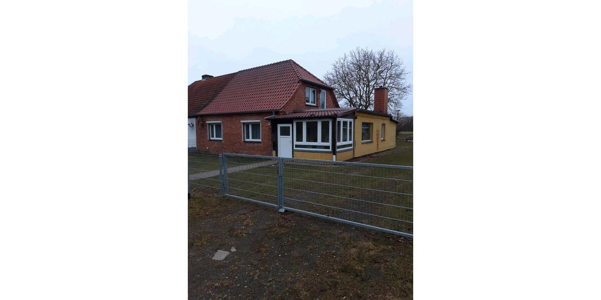 Doppelhaushälfte Ribnitz-Damgarten Damgarten - 4 Zimmer, 110 m&sup2;, 180.000&euro; | Angebot:25634021