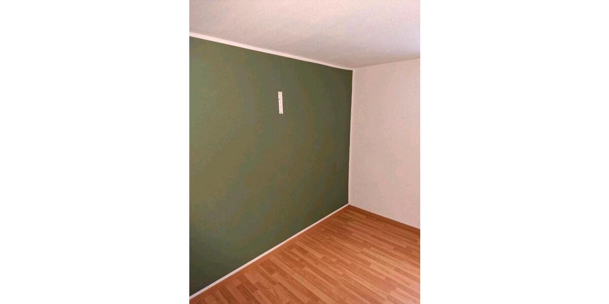 Etagenwohnung Dippoldiswalde - 4 Zimmer, 82 m&sup2;, 856&euro; | Angebot:25991928