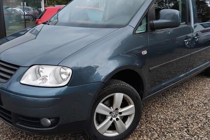 VW Caddy 46.000 km 11.990 € Springe 31832