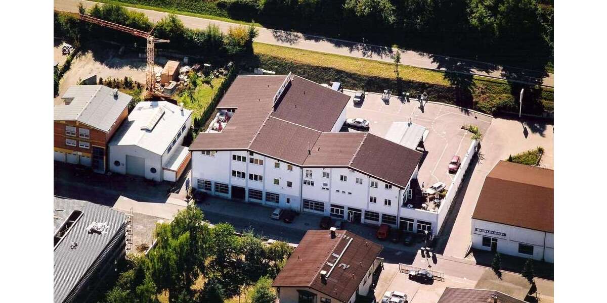 Halle in Kämpfelbach 2.040 € 340 m² zimmer
