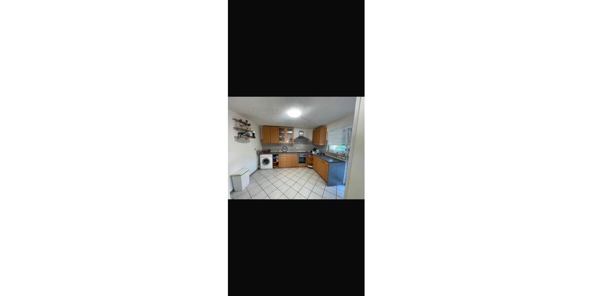 Etagenwohnung Freiburg im Breisgau Betzenhausen - 4 Zimmer, 110 m&sup2;, 1.315&euro; | Angebot:26407590
