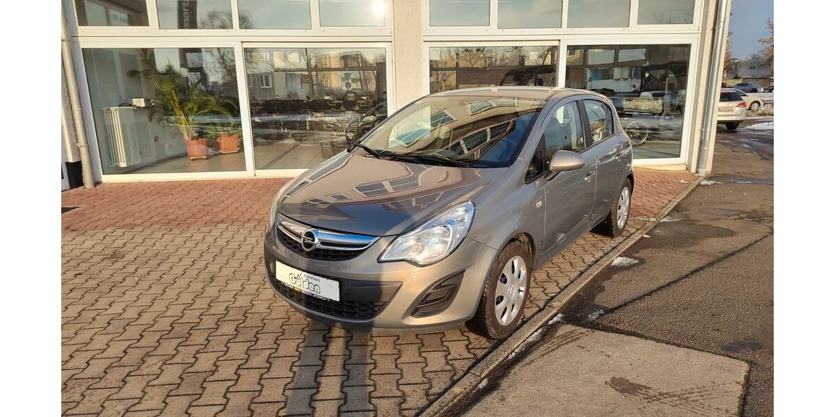 Opel Corsa 19.200 km 7.490 &euro; Delitzsch OT Döbernitz 04509