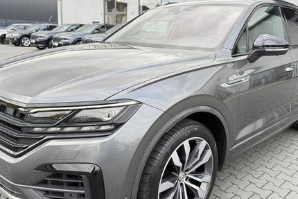 VW Touareg 95.021 km 47.990 € Hanau/Nähe Airport Frankfurt/M 63456