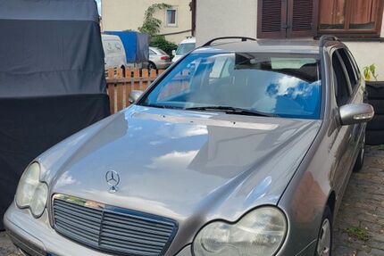 Mercedes-Benz C 180 212.000 km 2.500 &euro; Reiskirchen 35447