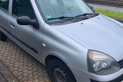 Renault Clio 216.700 km 1.000 &euro; Kamp-Bornhofen 56341