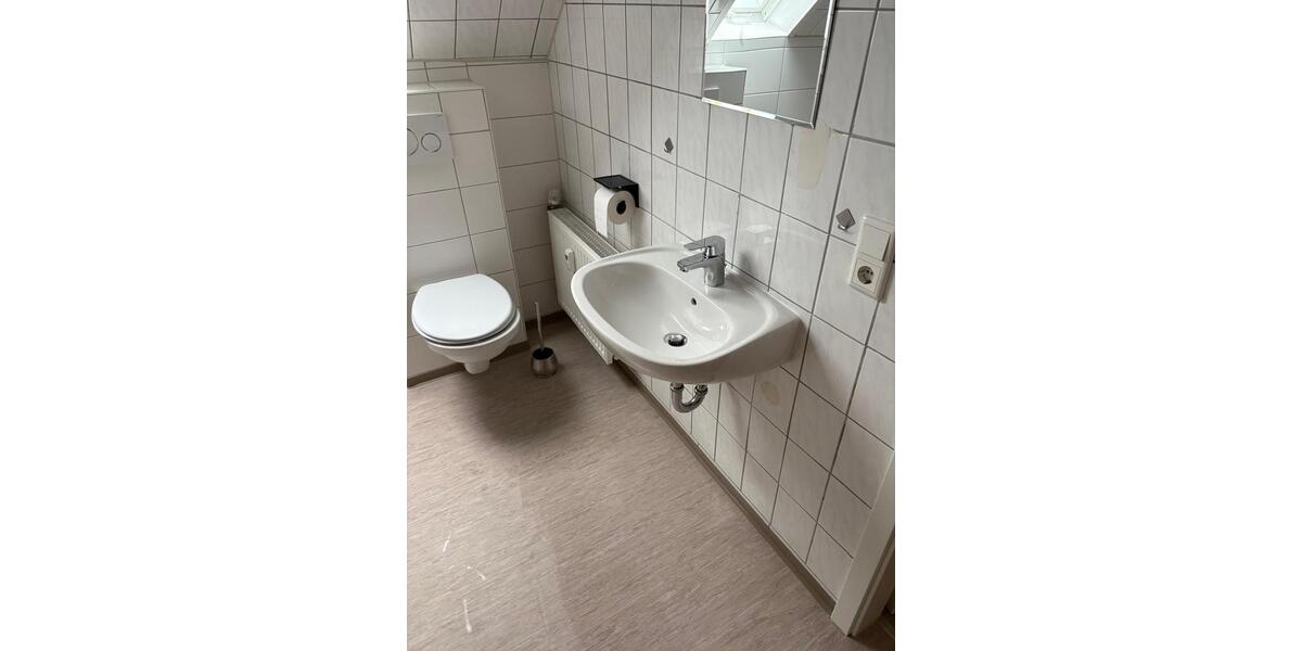 Dachgeschoßwohnung Altdorf bei Nürnberg - 3 Zimmer, 68 m&sup2;, 1.030&euro; | Angebot:24784784