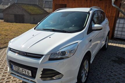 Ford Kuga 156.500 km 9.990 &euro; Bärnau 95671