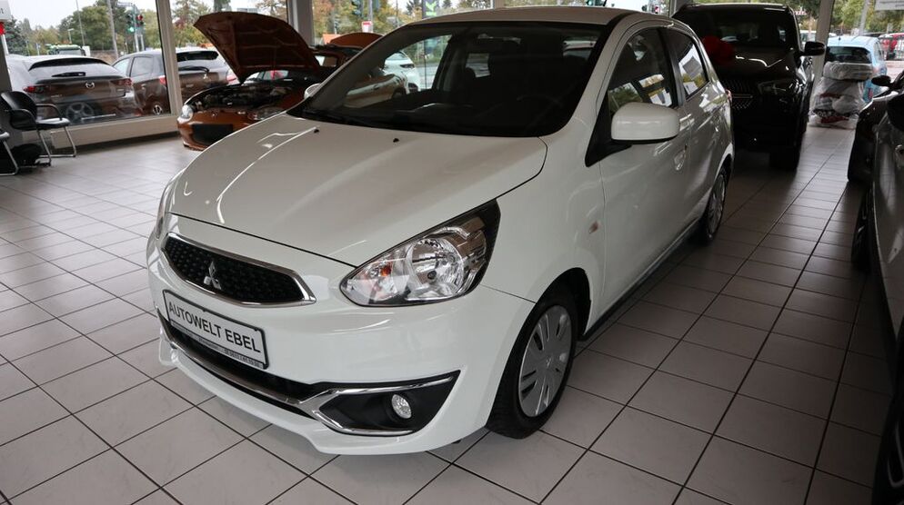 Mitsubishi Space Star 88.000 km 9.410 € Wiesbaden 65199