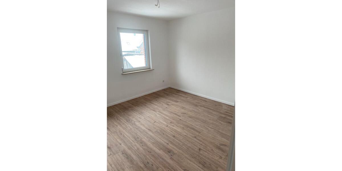 Erdgeschoßwohnung Erwitte - 3 Zimmer, 88 m&sup2;, 900&euro; | Angebot:26678000