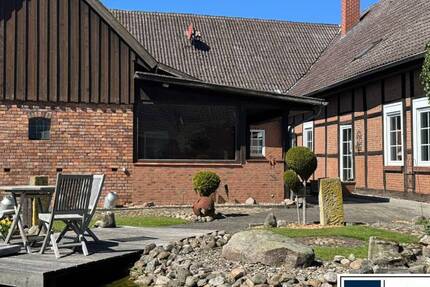 Haus Bröckel - 1 Zimmer, 300 m&sup2;, 399.000&euro; | Angebot:26541233