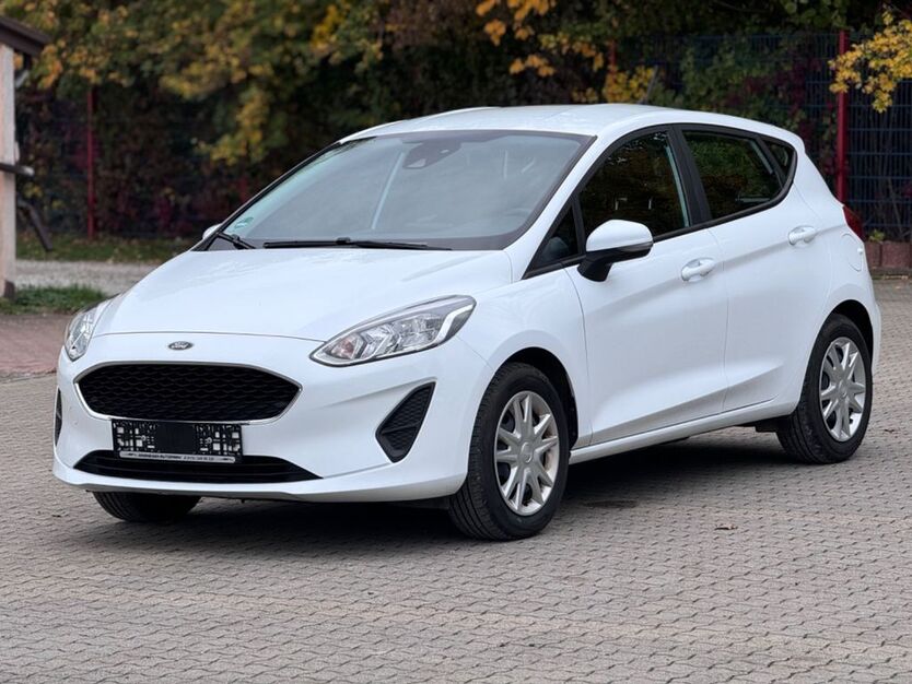 Ford Fiesta 89.000 km 9.900 € Windhausen 37539