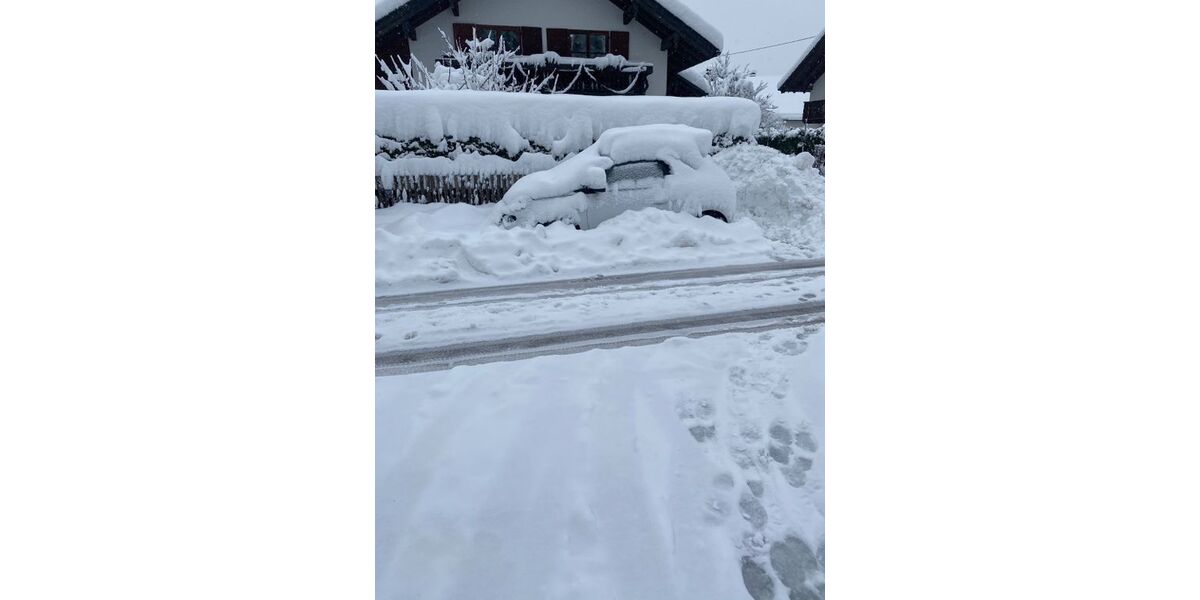 Opel Adam 102.000 km 11.500 € Wolfratshausen 82515