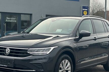 VW Tiguan 115.107 km 21.980 &euro; Neumünster 24537