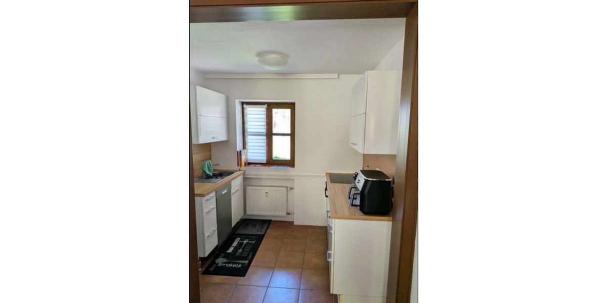 2-Zimmer-Wohnung mit EBK und Terrasse 2 zimmer