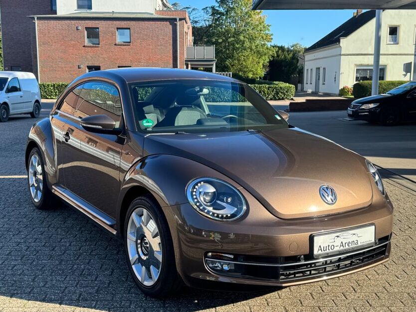VW Beetle 80.000 km 8.999 € Stadland 26935