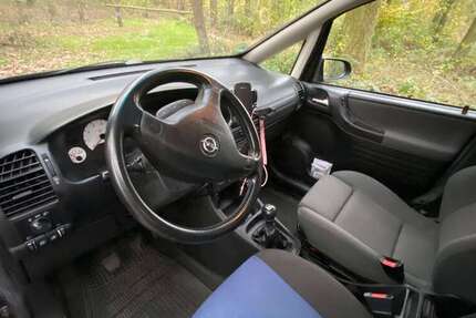 Opel Zafira 168.000 km 2.300 € Langenselbold 60505