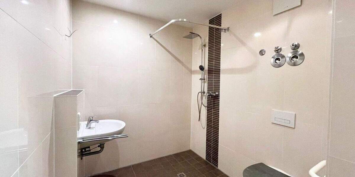 Etagenwohnung Kreischa Lungkwitz - 2 Zimmer, 51 m&sup2;, 110.000&euro; | Angebot:25738455