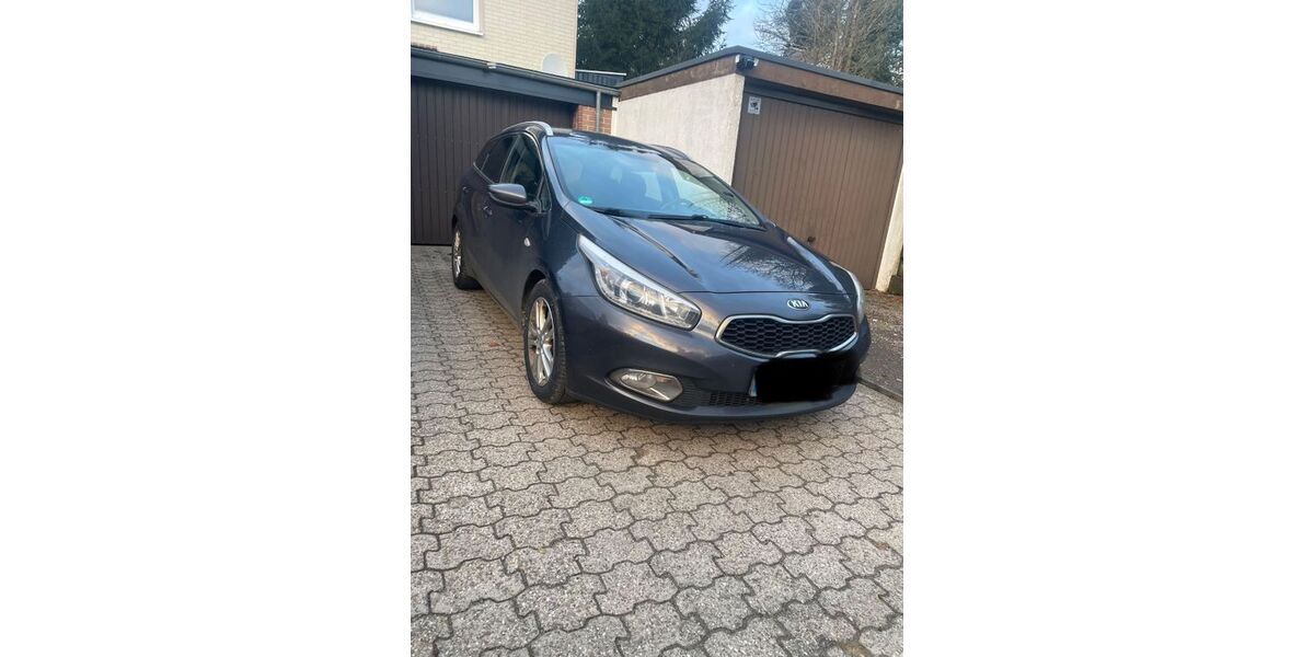 Kia Carens 232.000 km 6.000 &euro; Radevormwald 42477