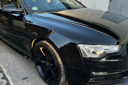 Audi A5 246.583 km 11.999 &euro; Schönefeld/ OT Großziethen 12529