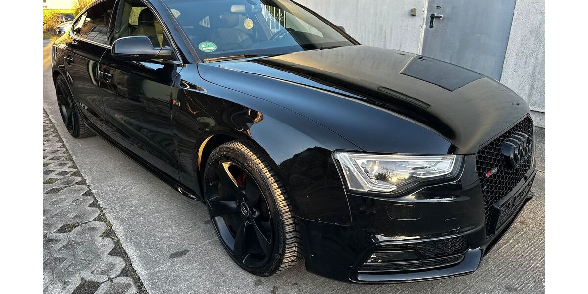 Audi A5 246.583 km 11.999 &euro; Schönefeld/ OT Großziethen 12529