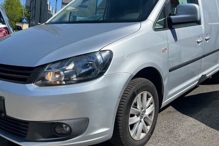 VW Caddy 169.000 km 8.900 &euro; Bad Vilbel - Frankfurt am Main 61118