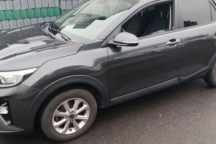 Kia Stonic 49.300 km 12.480 &euro; Koblenz 56070