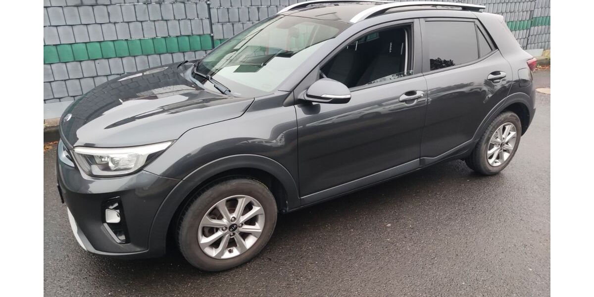 Kia Stonic 49.300 km 12.780 &euro; Koblenz 56070