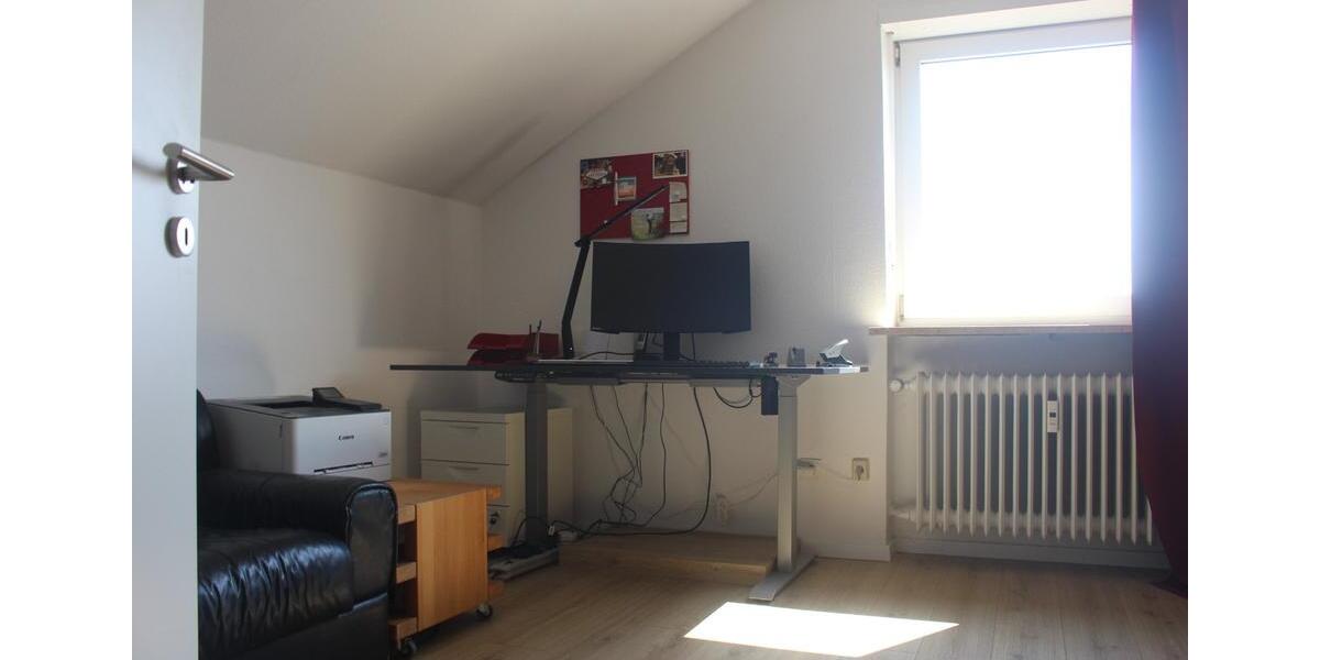 Möblierte 1,5-Zimmer-Whg. in Regensburg (Nähe Uniklinik, Uni) 1.5 zimmer