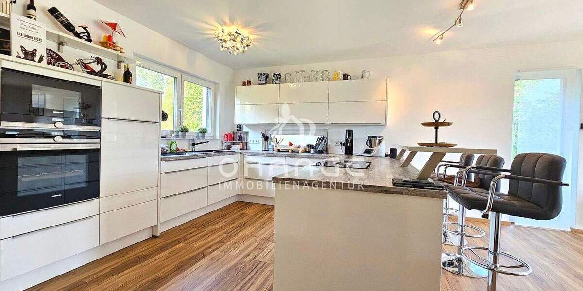 Einfamilienhaus Bad Griesbach im Rottal / Karpfham Karpfham - 4 Zimmer, 221 m&sup2;, 739.000&euro; | Angebot:24423575