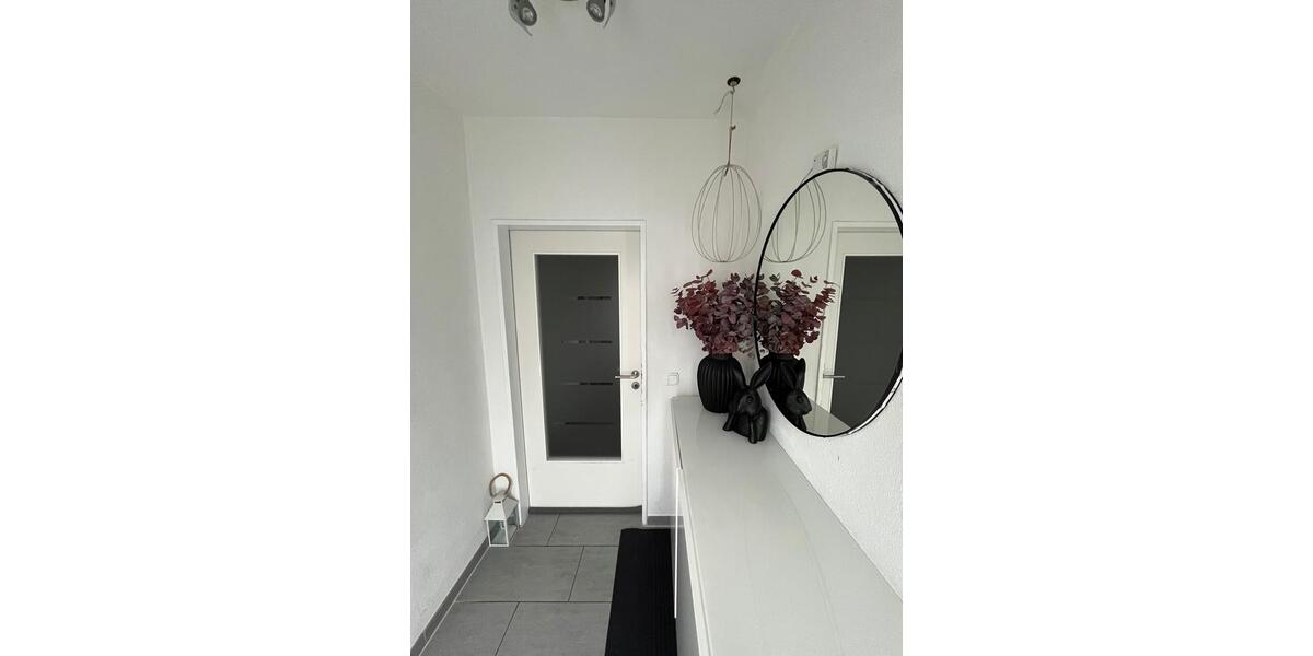 Reihenhaus Gütersloh - 6 Zimmer, 110 m&sup2;, 360.000&euro; | Angebot:26224601