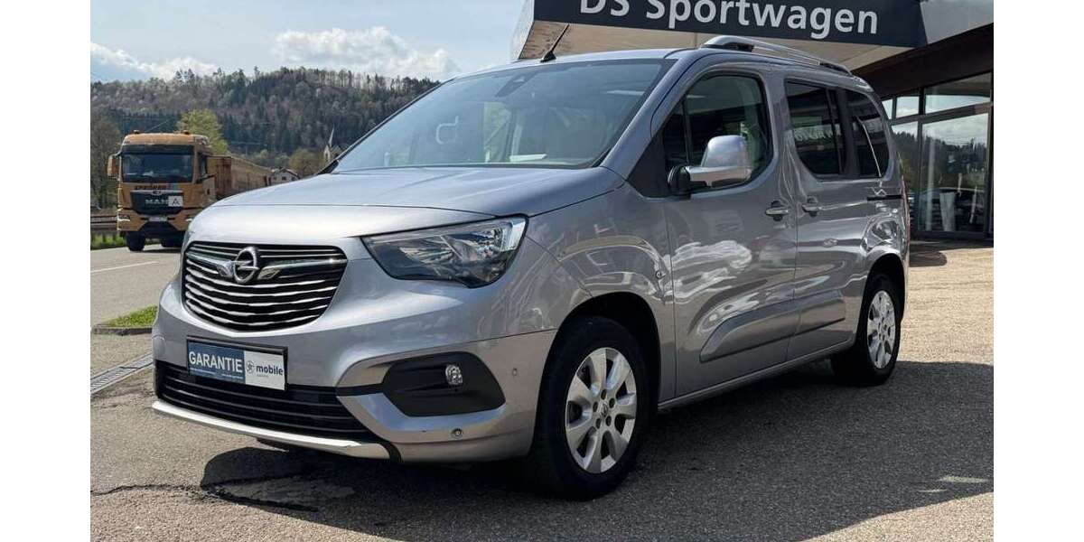 Opel Combo 135.652 km 10.499 &euro; Epfendorf 78736