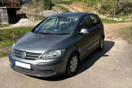 VW Golf Plus 145.667 km 2.799 &euro; Gutach 77793