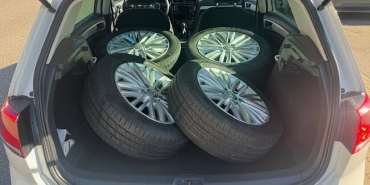 VW Golf VII 1.6 TDI Cup BMT 160.000 km 8.490 &euro; Neckarsulm 74172