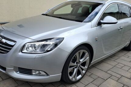Opel Insignia 168.000 km 9.900 &euro; Triefenstein 97855