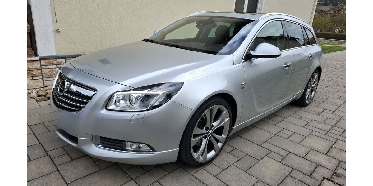 Opel Insignia 168.000 km 9.900 &euro; Triefenstein 97855