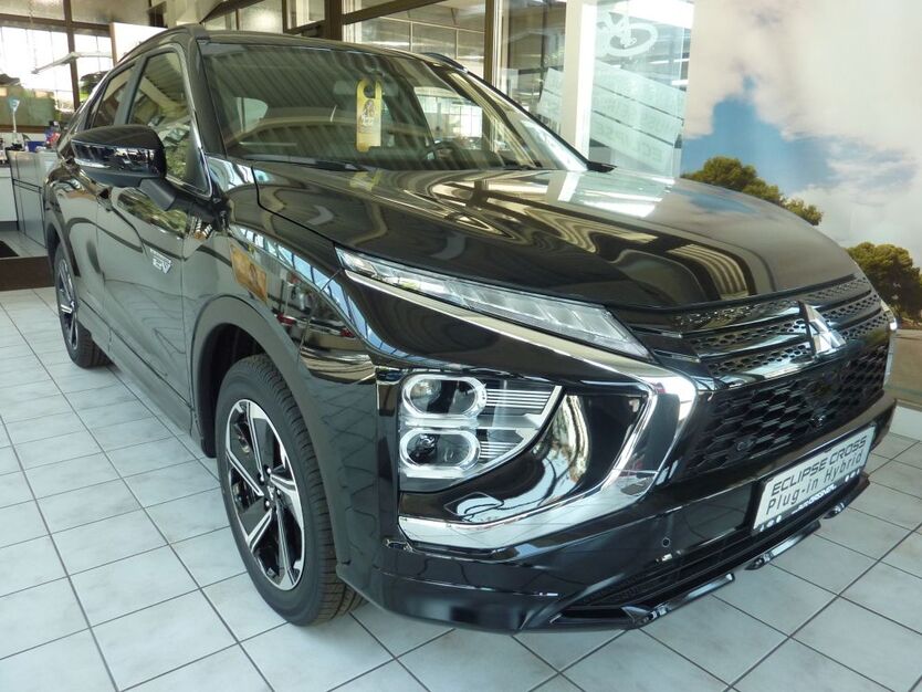 Mitsubishi Eclipse Cross 19.000 km 28.990 € Ainring 83404