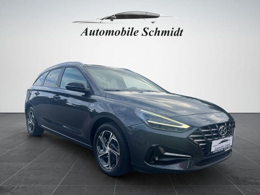 i30
