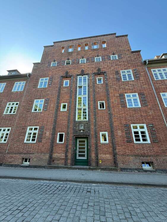Wohnung zum Kaufen in Stralsund 295.000 € 118 m²