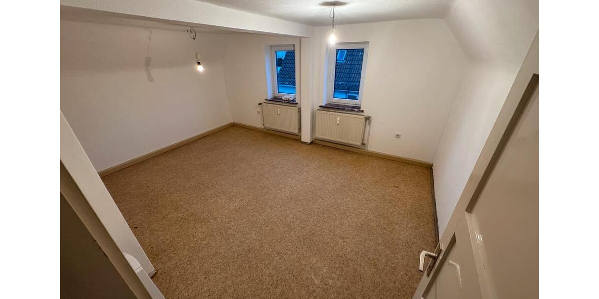 Etagenwohnung Sontra - 2 Zimmer, 50 m&sup2;, 500&euro; | Angebot:26267006