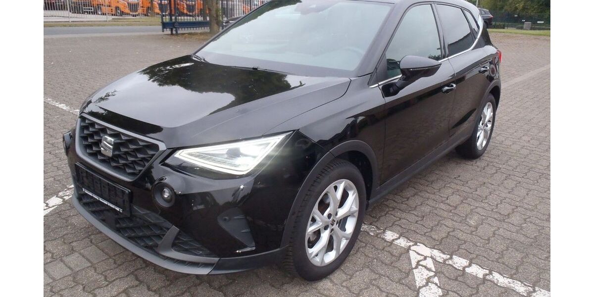 Seat Arona 27.433 km 19.979 &euro; Rosendahl 48720