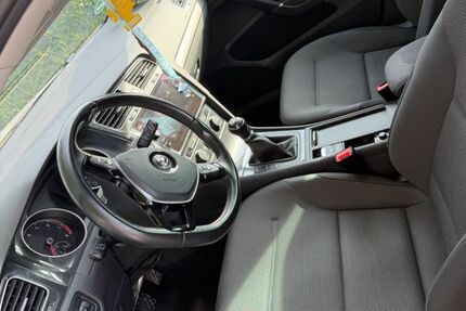 VW Golf 113.000 km 13.200 &euro; Zeven 27404