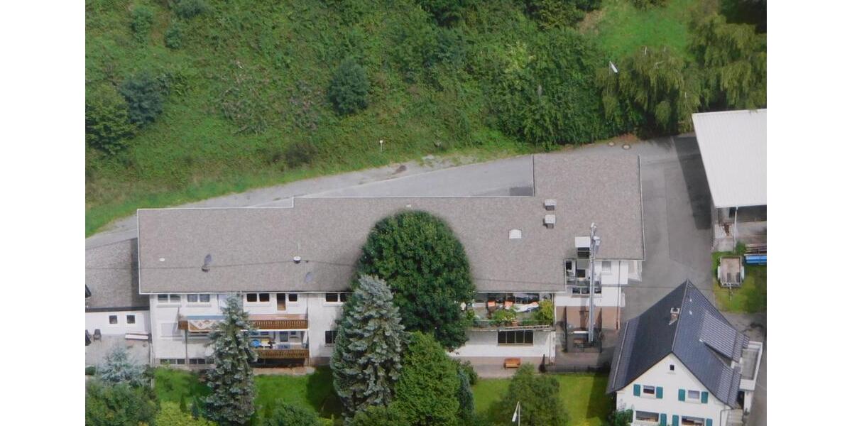 Etagenwohnung Reichshof - 4 Zimmer, 144 m&sup2;, 1.300&euro; | Angebot:25580154