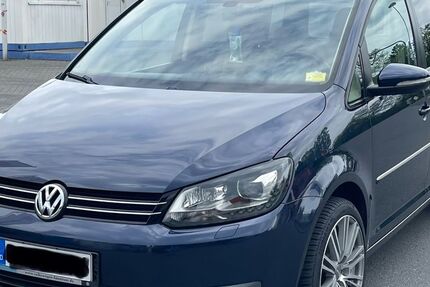 VW Touran 292.200 km 6.850 &euro; Raunheim 65479