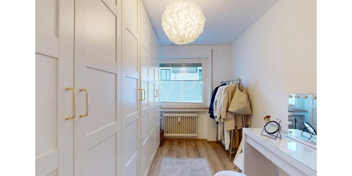 Modernisierte 4-Zi-Whg mit Balkon und Garage in Innenstadtnähe 4 zimmer