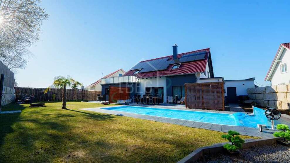 Haus zum Kaufen in Kirchberg an der Jagst 1.380.000 € 245.93 m²