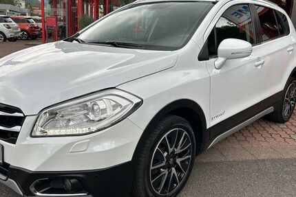 Suzuki (SX4) S-Cross 91.886 km 14.800 € Suhl 98529