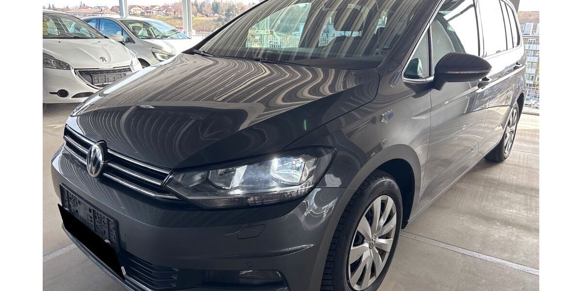 VW Touran 100.000 km 20.890 &euro; Willmering 93497