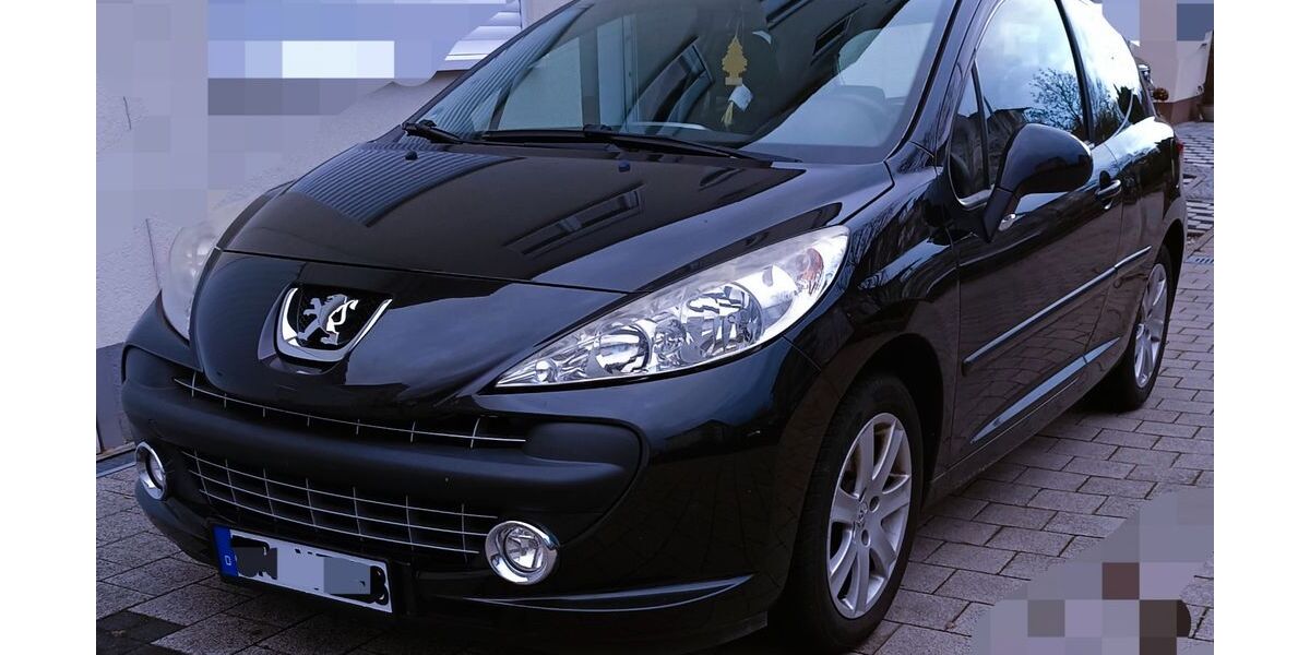 Peugeot 207 174.900 km 2.200 &euro; Bretten 75015