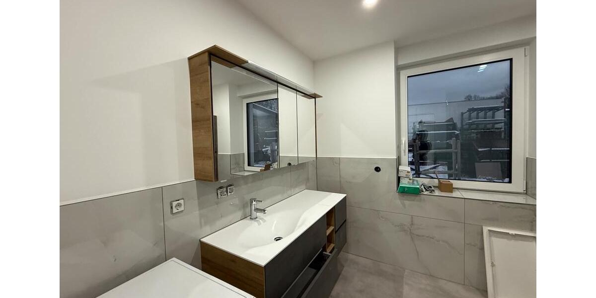 Erdgeschoßwohnung Overath - 3 Zimmer, 80 m&sup2;, 1.850&euro; | Angebot:24963286