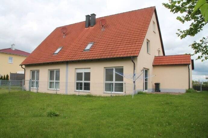 Terrassenwohnung Wolframs-Eschenbach Eschenbach - 4 Zimmer, 103 m&sup2;, 1.100&euro; | Angebot:26043251